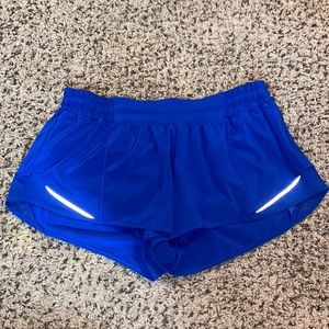 Lululemon hotty hot shorts royal blue 10 like new  2.5”